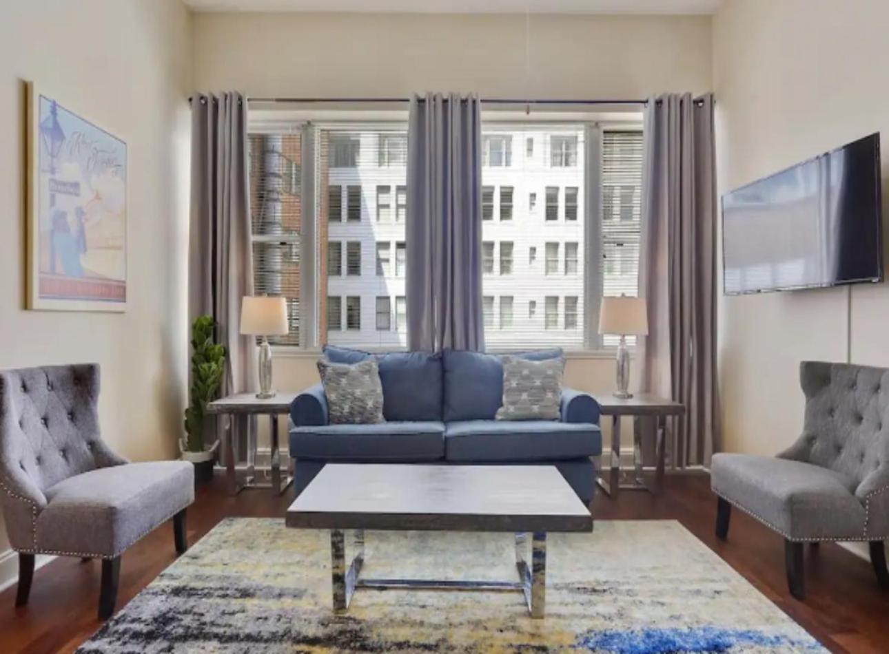 Amazing Condos Beautiful View 2 Blocks To French Quarter, Small Rooftop Pool, Gym, Seanger Theater, Super Dome, And Bourbon St นิวออร์ลีนส์ ภายนอก รูปภาพ